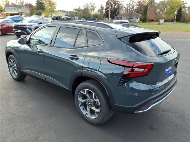 2026 Chevrolet Trax LT photo 3