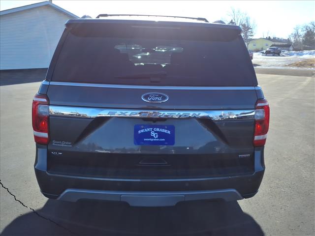 2020 Ford Expedition XLT:2678A