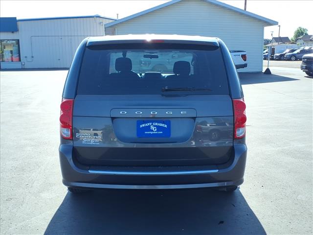 2016 Dodge Grand Caravan American Value Package:02624A