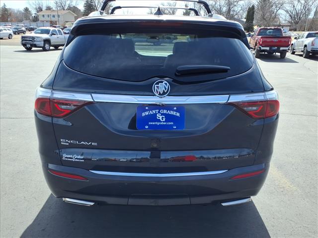 2023 Buick Enclave Essence:14804