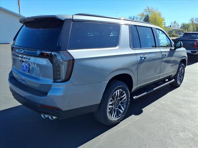 2026 Chevrolet Suburban Z71 photo 3