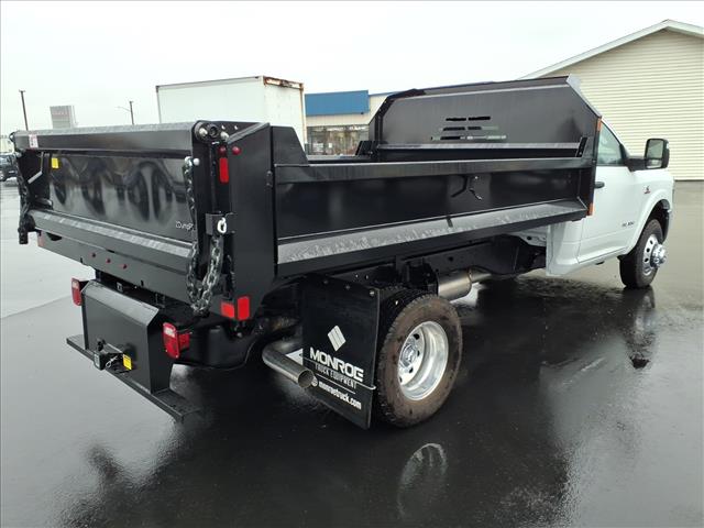 2026 Ram 3500 Tradesman photo 4