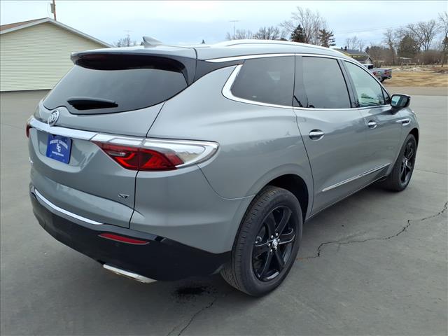 2024 Buick Enclave Essence:14809