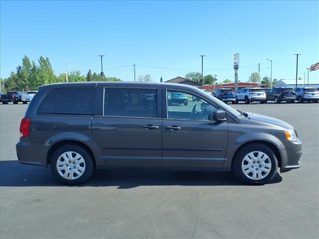 2016 Dodge Grand Caravan American Value Package:02624A
