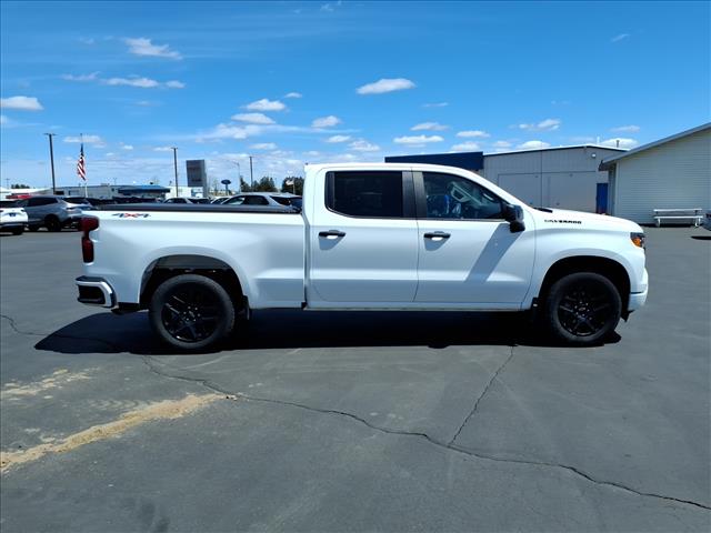 2023 Chevrolet Silverado 1500 Custom:2654A
