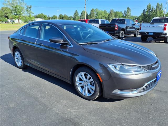 2016 Chrysler 200 Limited