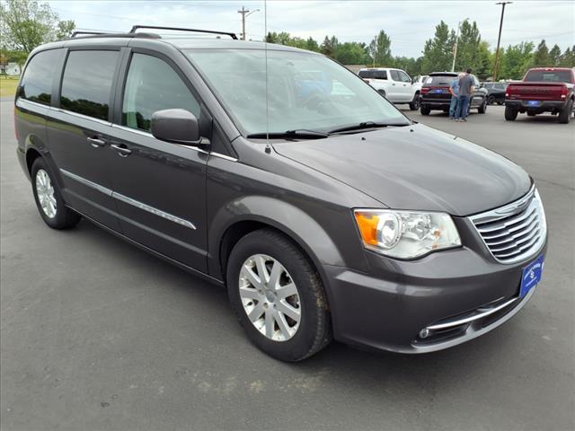 2016 Chrysler Town and Country Touring