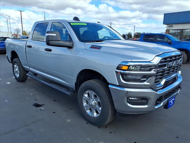 2026 RAM 2500 TRADESMAN CREW CAB 4 Tradesman:2615