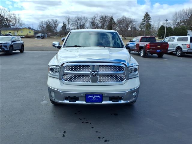 2017 RAM 1500 Laramie:14794B