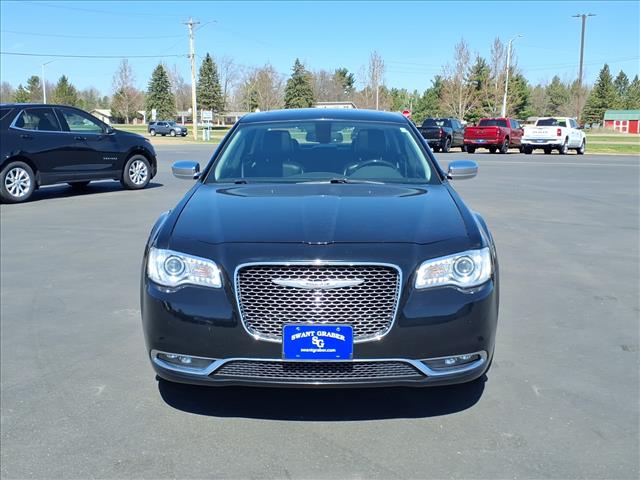 2019 Chrysler 300 Limited:14749A
