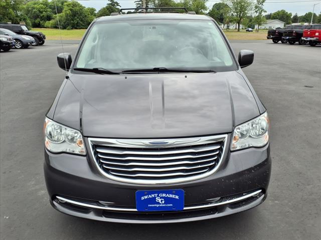 2016 Chrysler Town and Country Touring