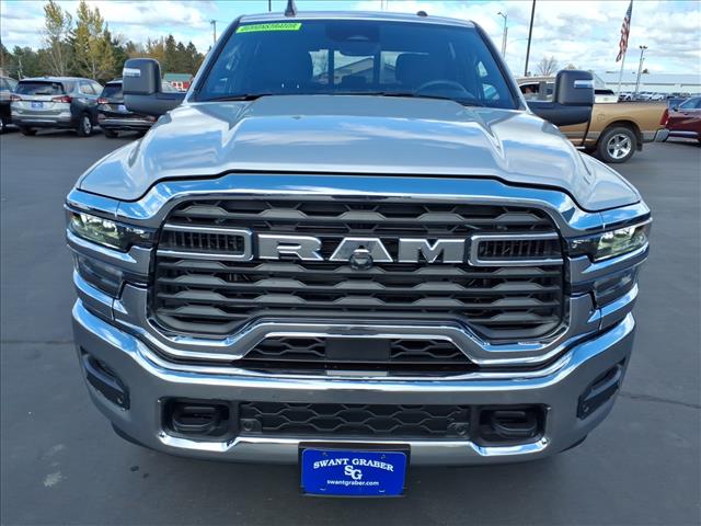 2026 RAM 2500 TRADESMAN CREW CAB 4 Tradesman:2615