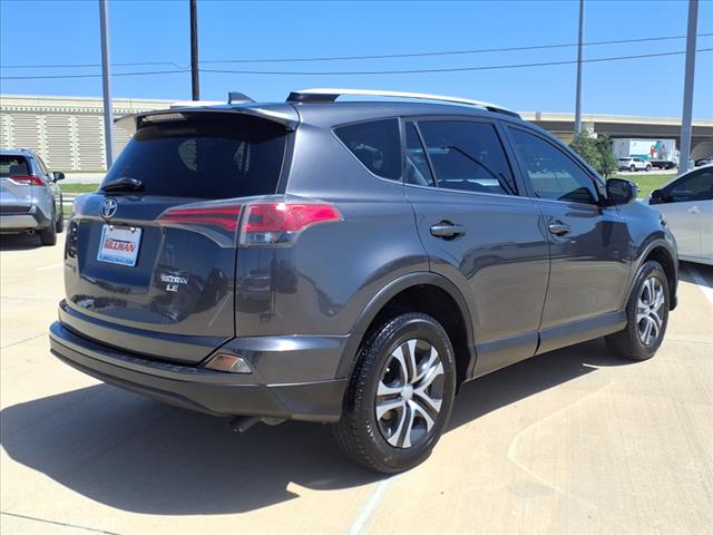 2016 Toyota RAV4 LE