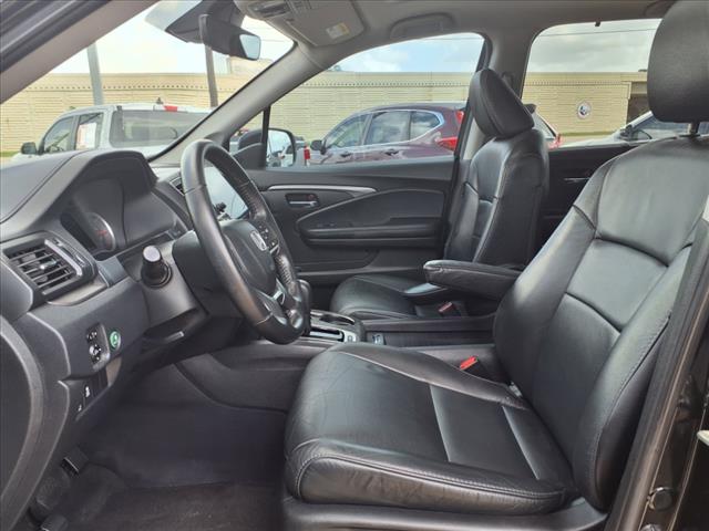 2020 Honda Pilot EX-L w/Navigation and Rear Entertainment System