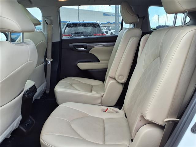 2021 Toyota Highlander Platinum