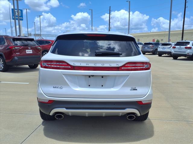 2015 Lincoln MKC Base