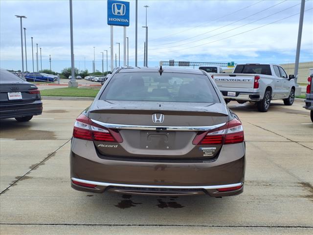 2017 Honda Accord Hybrid Touring