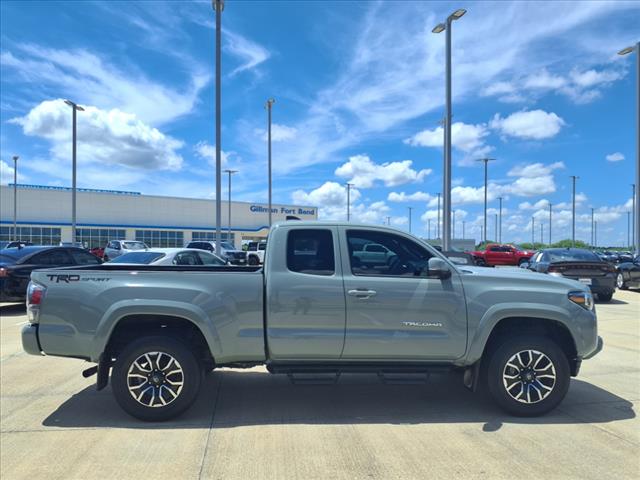 2023 Toyota Tacoma TRD Sport V6