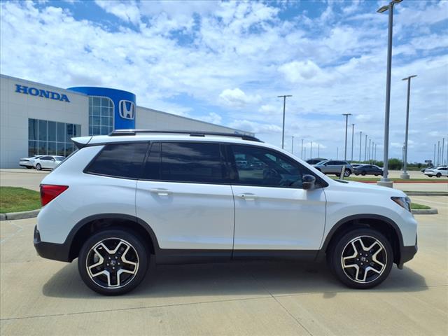 2023 Honda Passport Elite