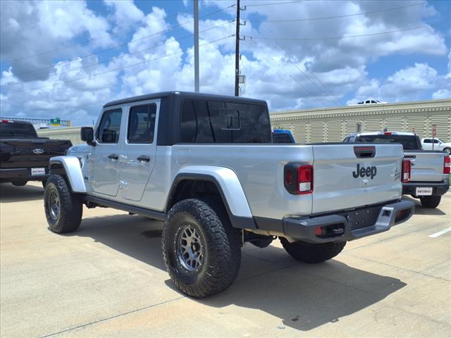 2023 Jeep Gladiator Willys