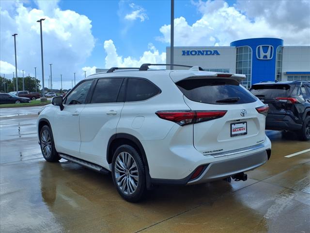 2021 Toyota Highlander Platinum