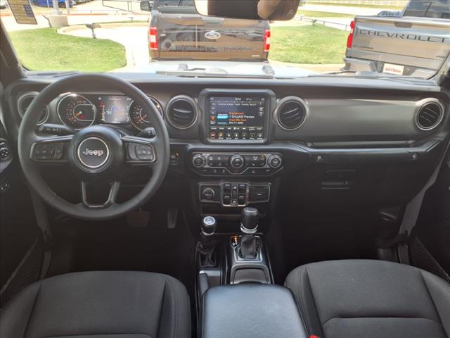2023 Jeep Gladiator Willys