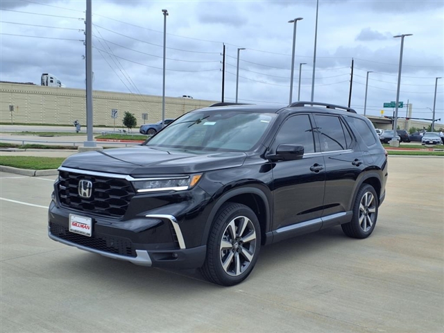 2025 Honda Pilot Touring