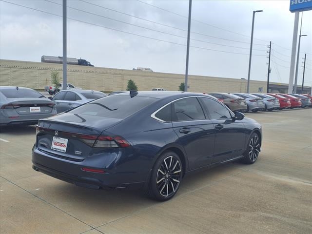 2025 Honda Accord Hybrid Touring