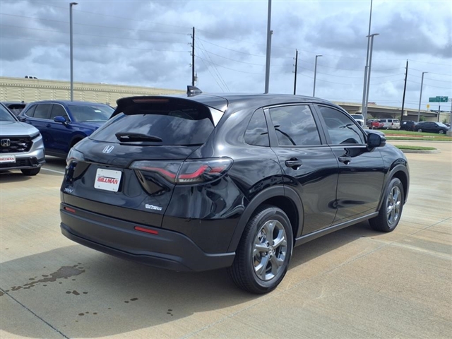 2026 Honda HR-V LX