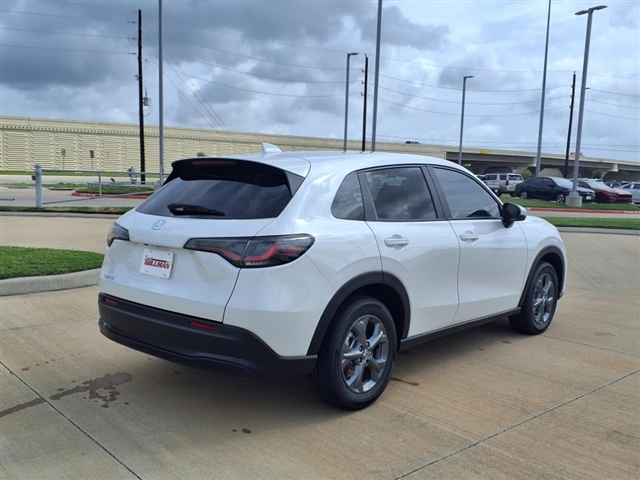 2026 Honda HR-V LX