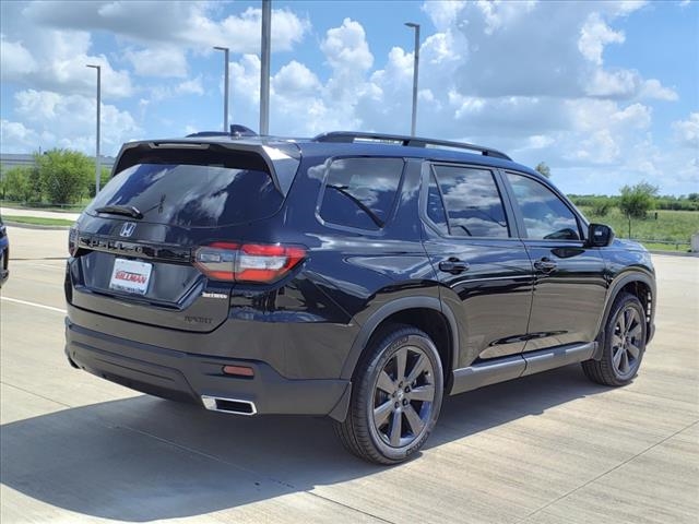 2025 Honda Pilot Sport