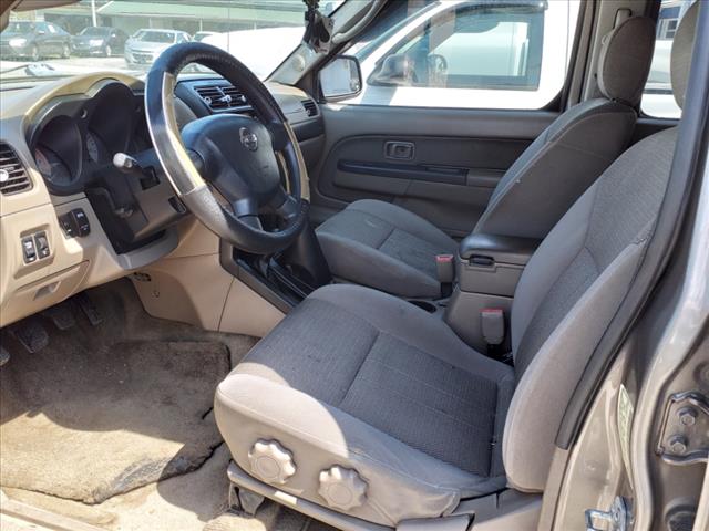 2004 Nissan Frontier XE-V6