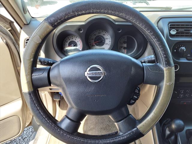 2004 Nissan Frontier XE-V6