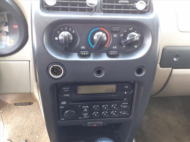 2004 Nissan Frontier XE-V6