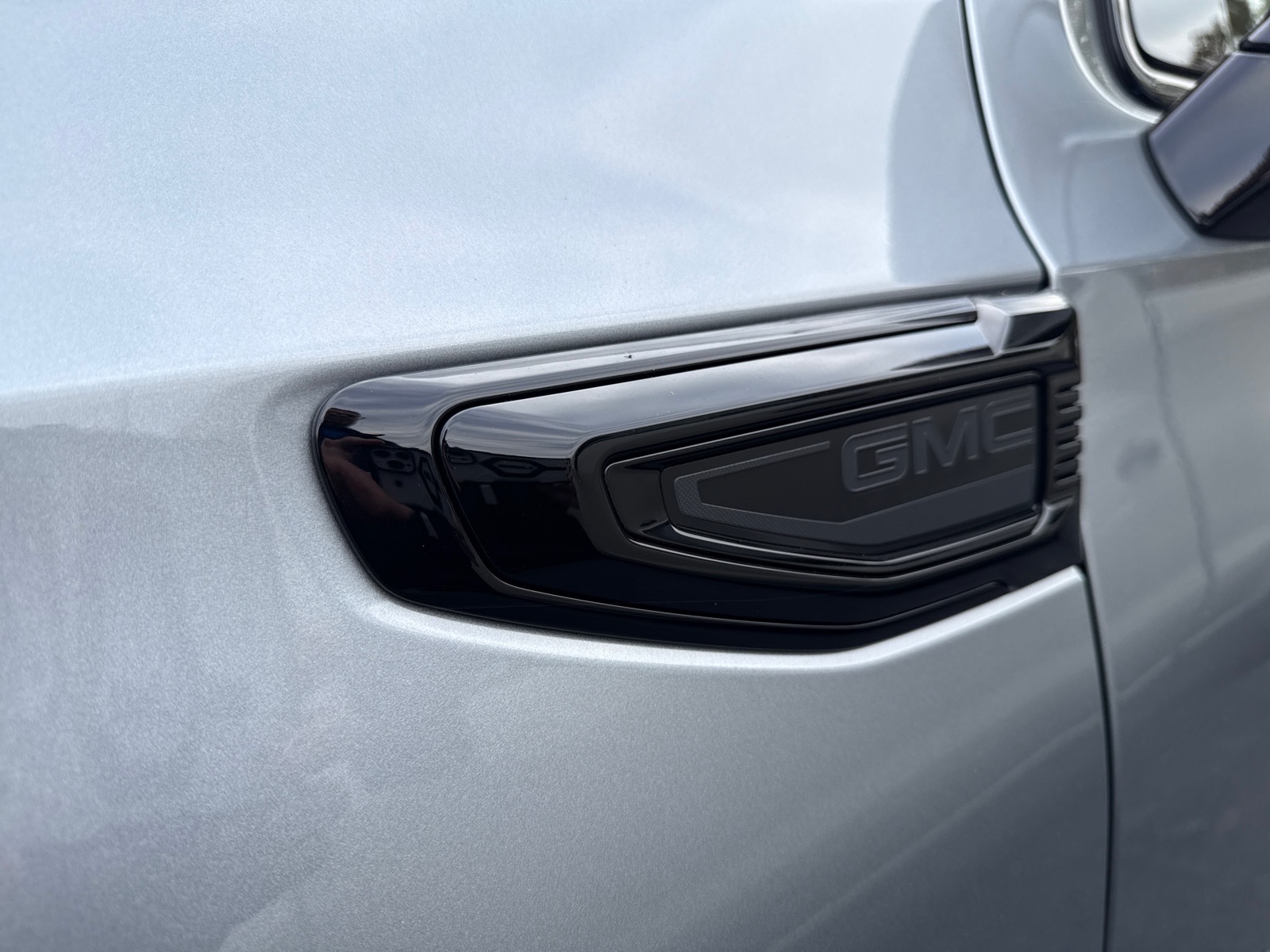 2027 GMC Yukon XL photo 10 of 12