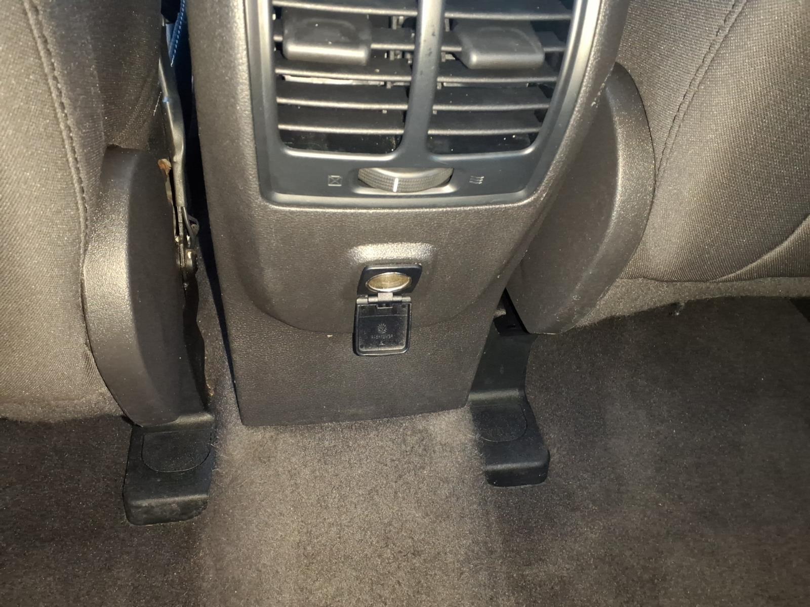 2019 Ford Escape photo 11 of 27