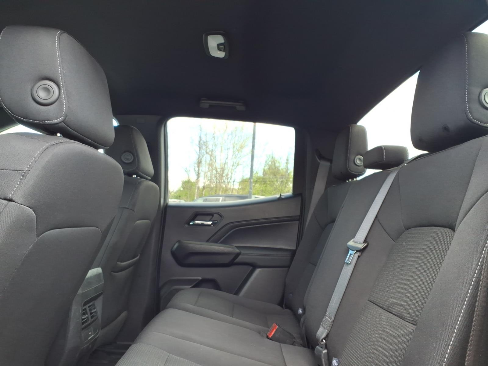 2024 Chevrolet Colorado LT - 10