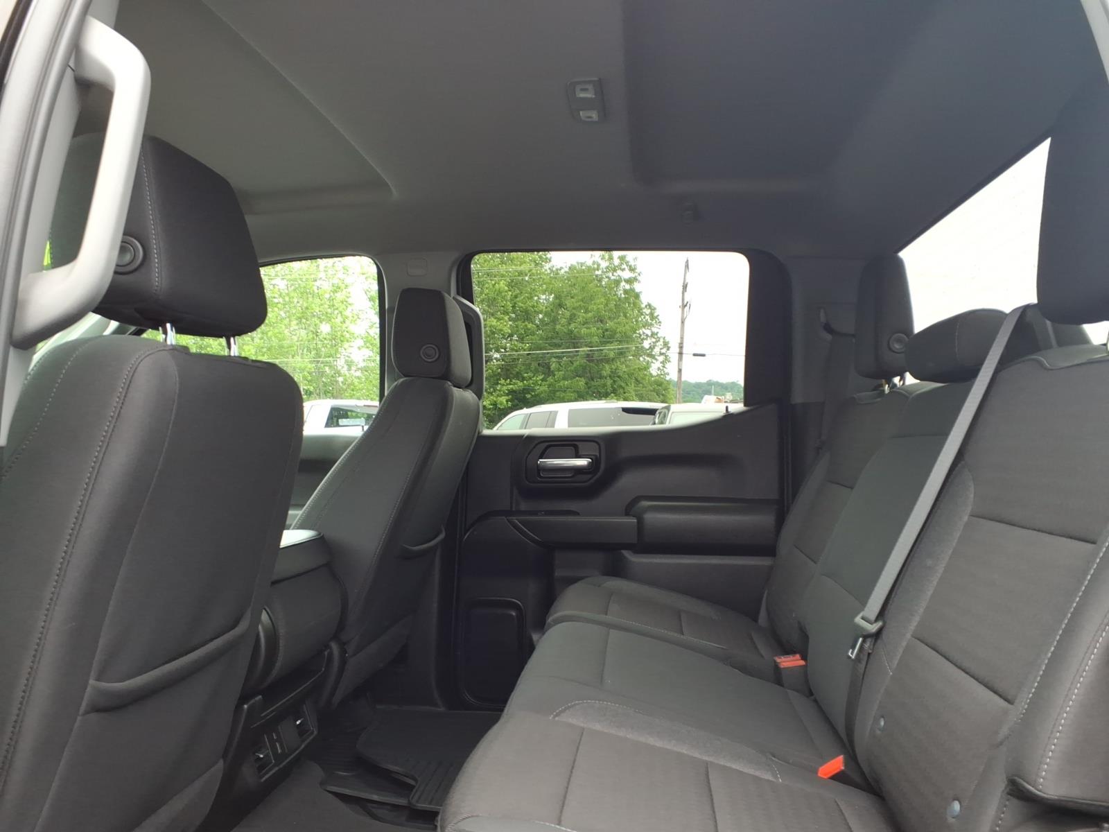 2024 Chevrolet Silverado 1500 photo 11 of 26
