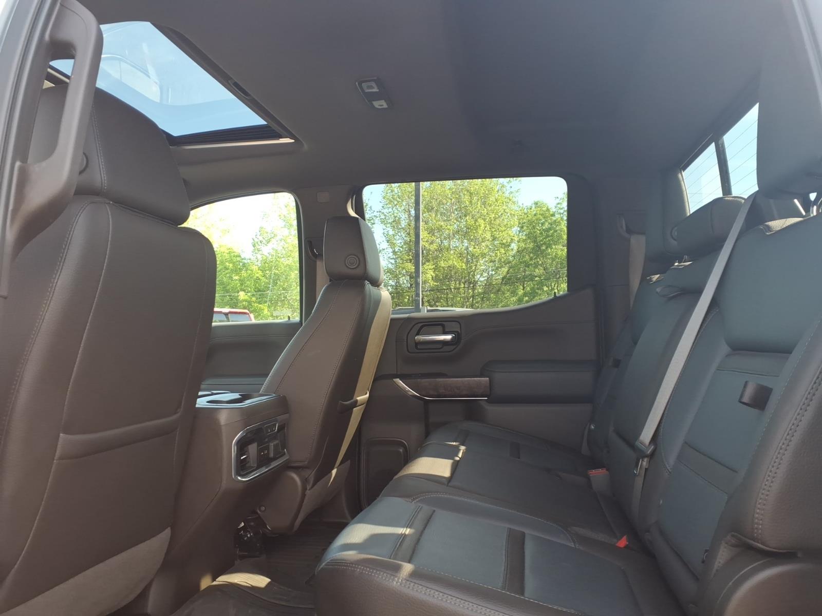 2019 GMC Sierra 1500 Denali - 10