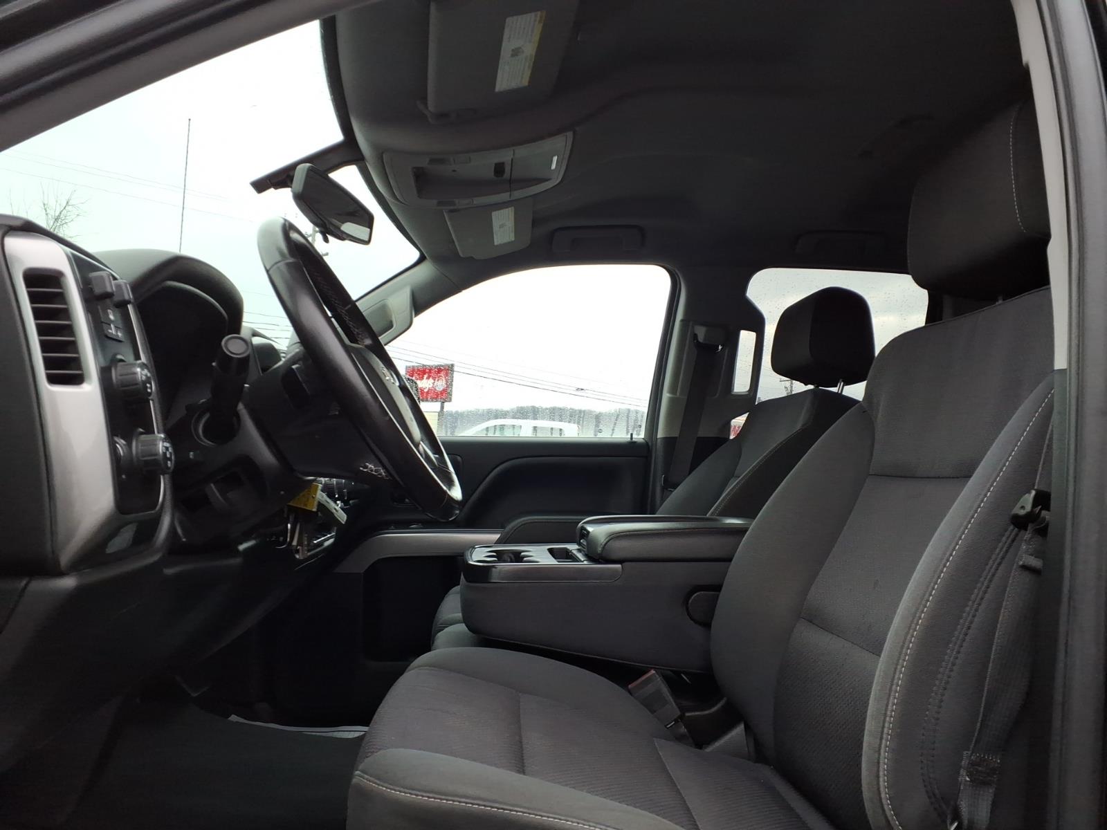 2019 Chevrolet Silverado 1500 LD LT Z71 - 11