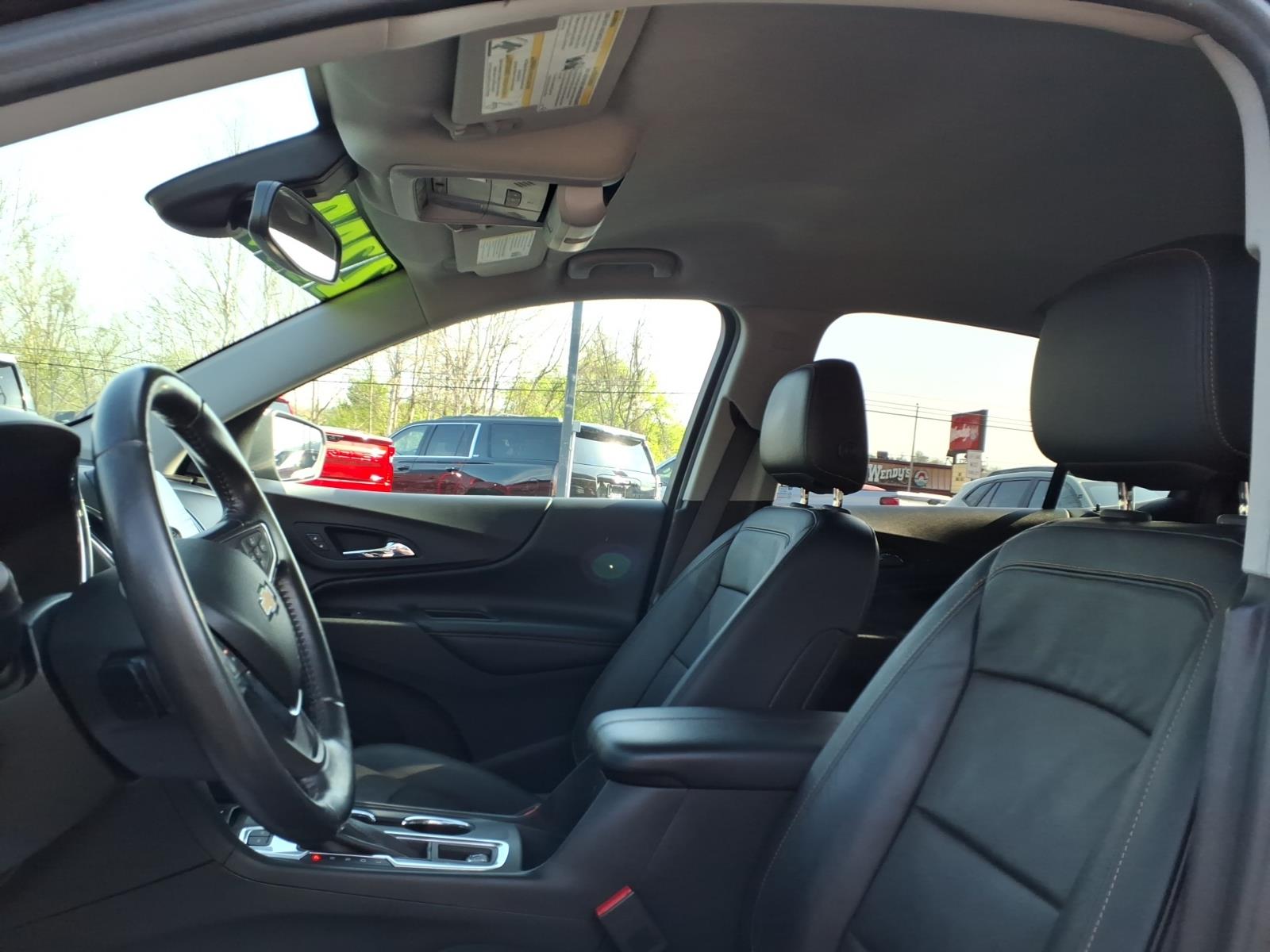 2020 Chevrolet Equinox Premier - 11