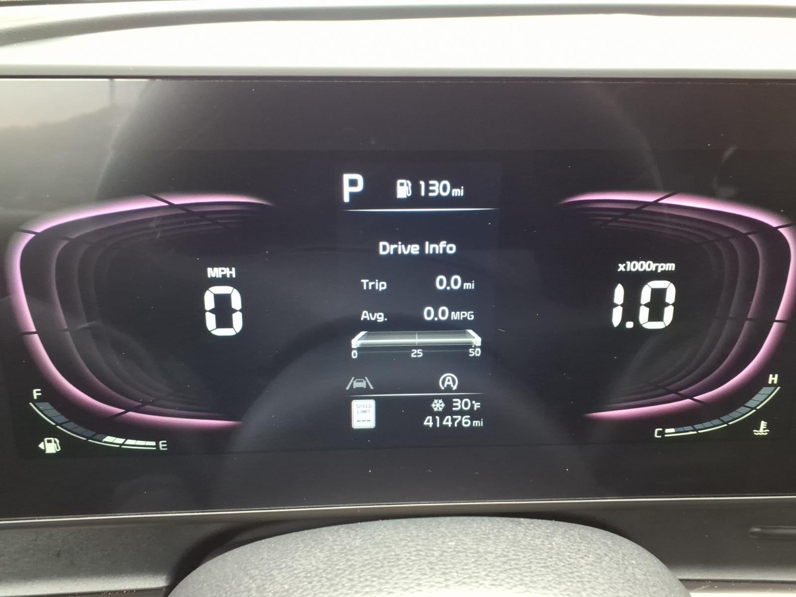 2023 Kia Sportage EX - 11