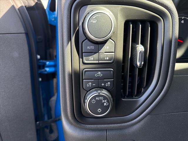 2022 Chevrolet Silverado 1500 Custom Trail Boss