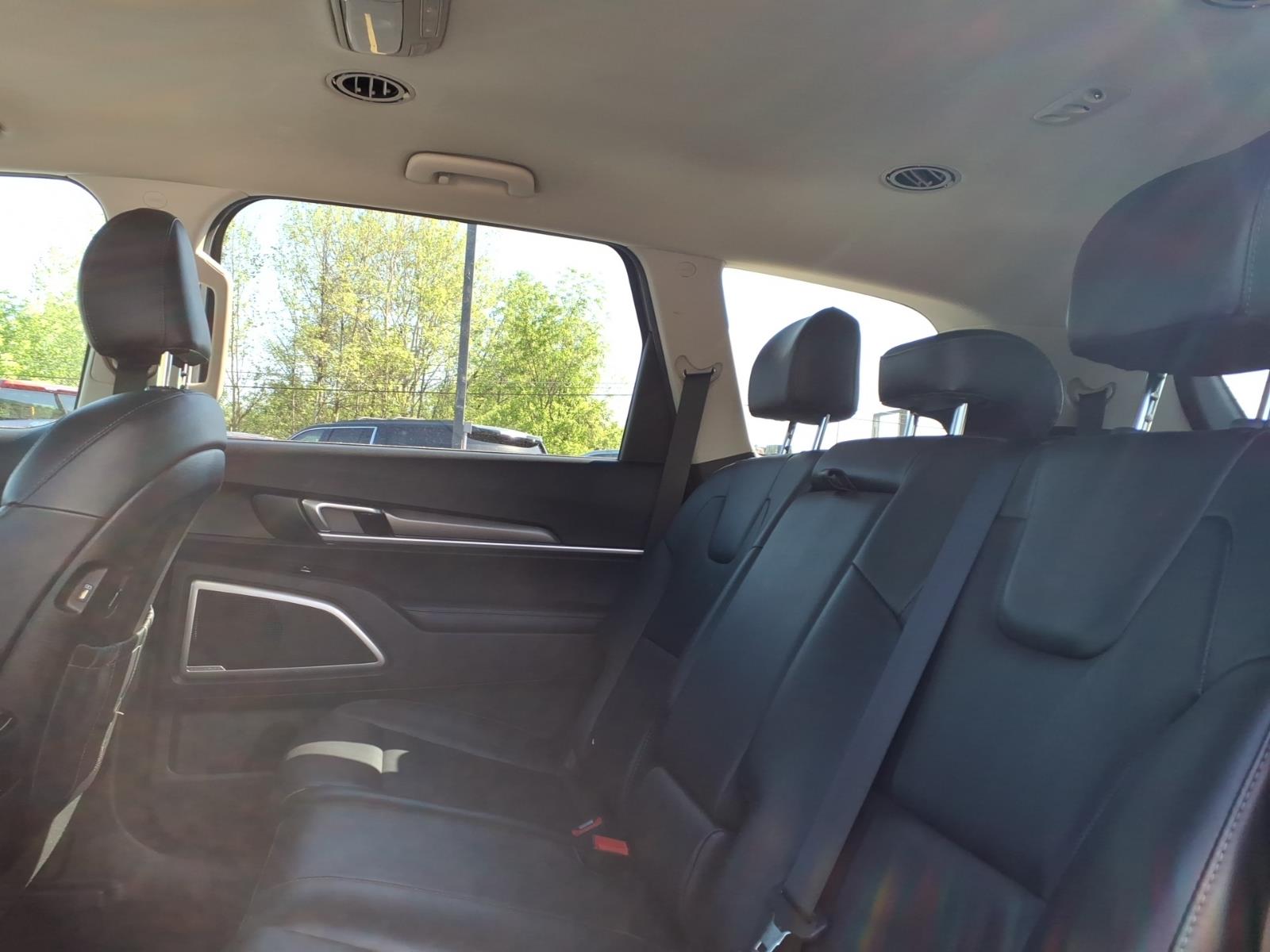 2020 Kia Telluride LX Everlasting Silver (erg) at Delaney Chevrolet Nissan Volvo of Greensburg