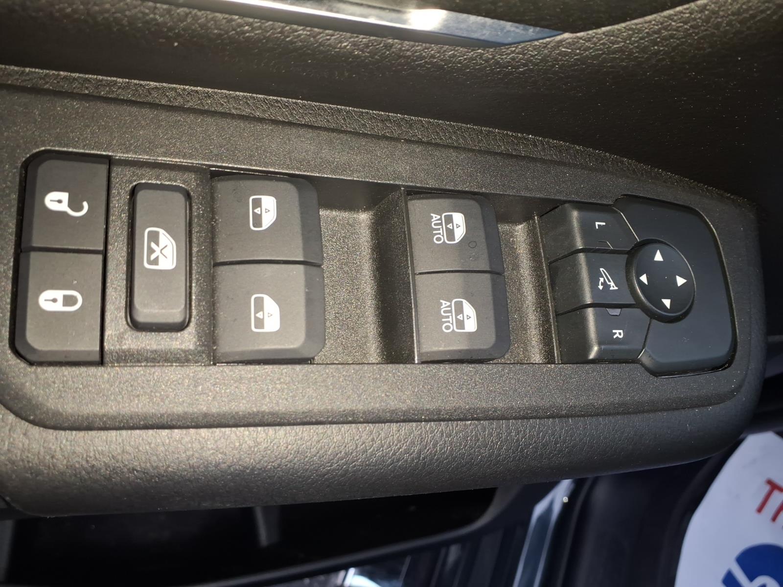 2026 RAM 1500 Big Horn Granite Crystal Metallic Clear Coat (pau) at Memorial Highway Chevrolet