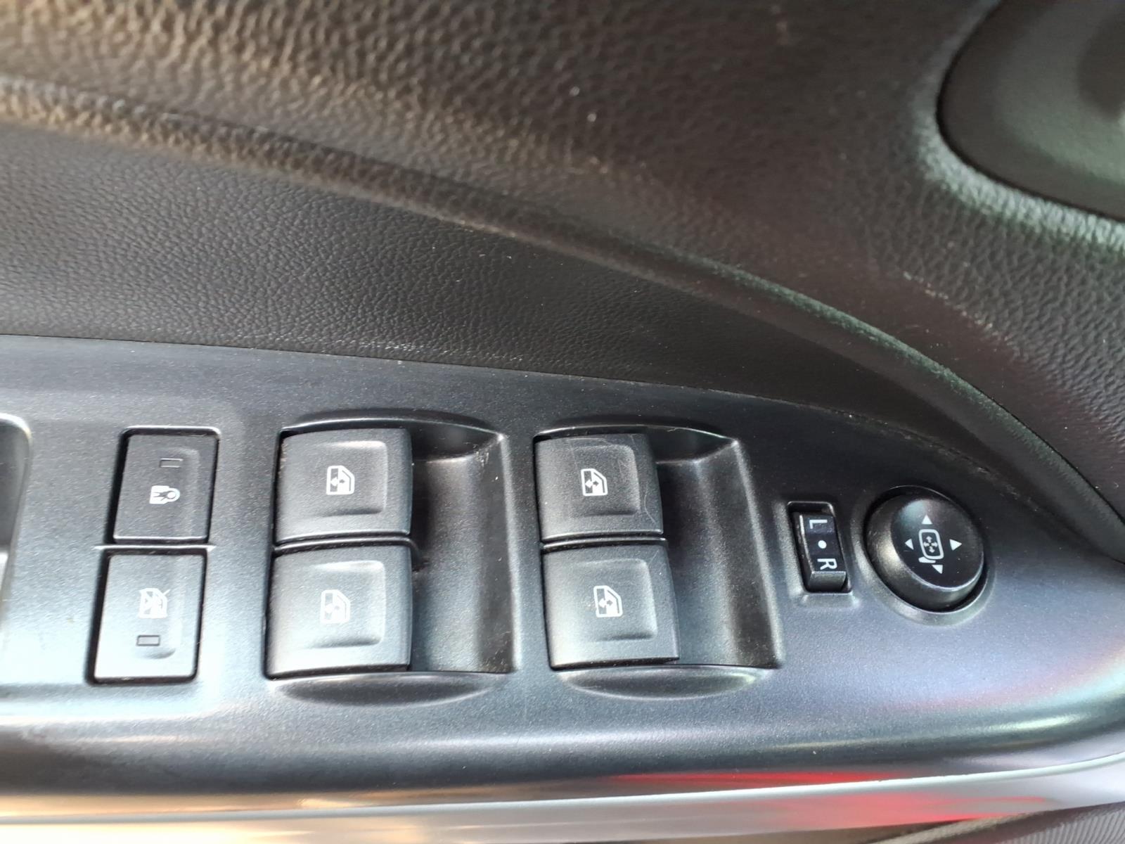 2018 Chevrolet Colorado photo 14 of 28