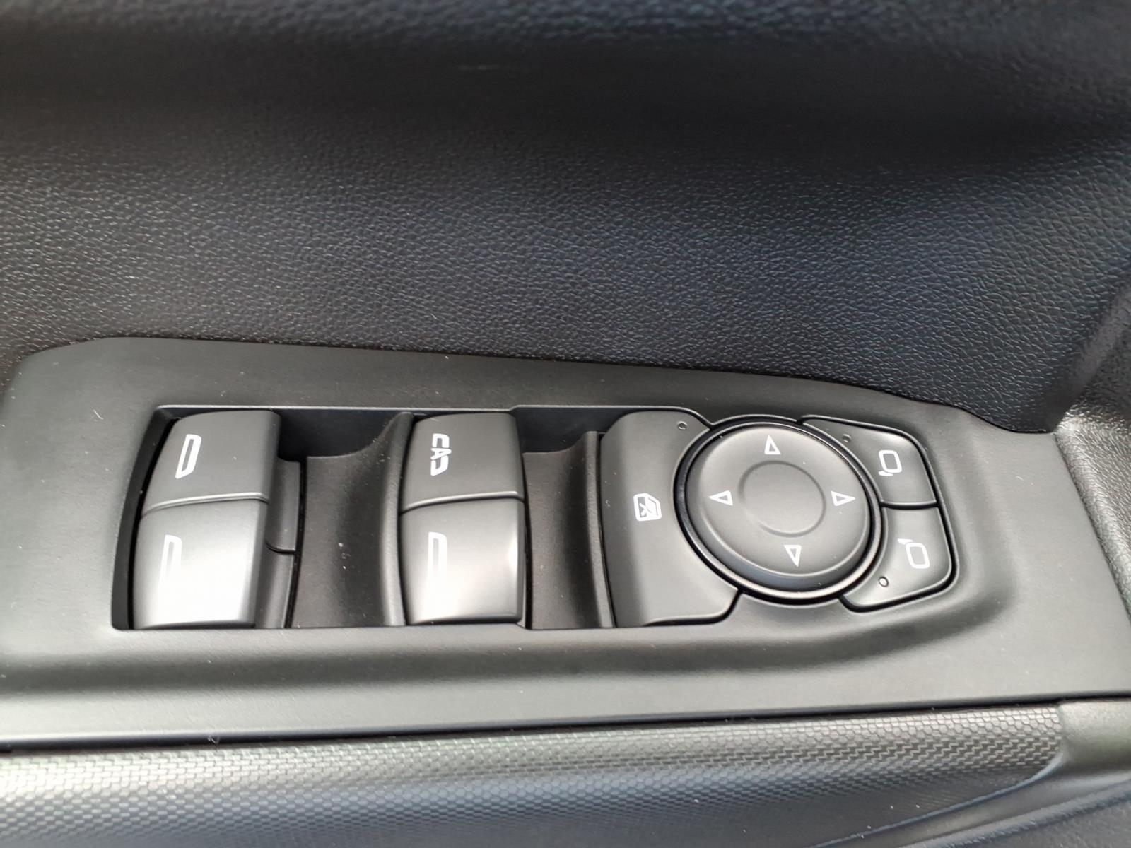 2024 Chevrolet Silverado 1500 photo 14 of 26
