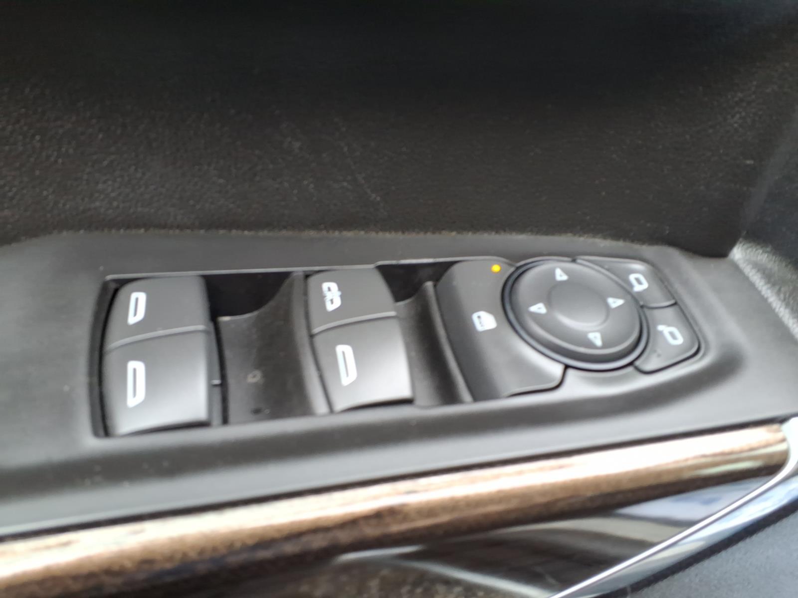 2021 Chevrolet Silverado 1500 LT Silver Ice Metallic (gan) at Team Chevrolet Buick GMC