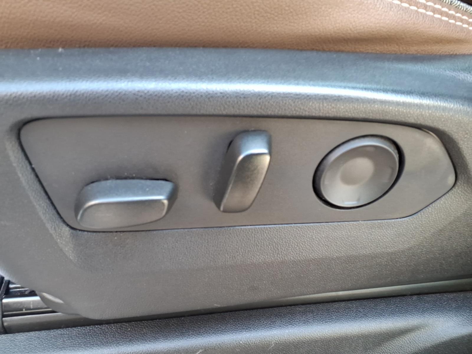 2023 Chevrolet Tahoe High Country Iridescent Pearl Tricoat (g1w) at Team Chevrolet Buick GMC