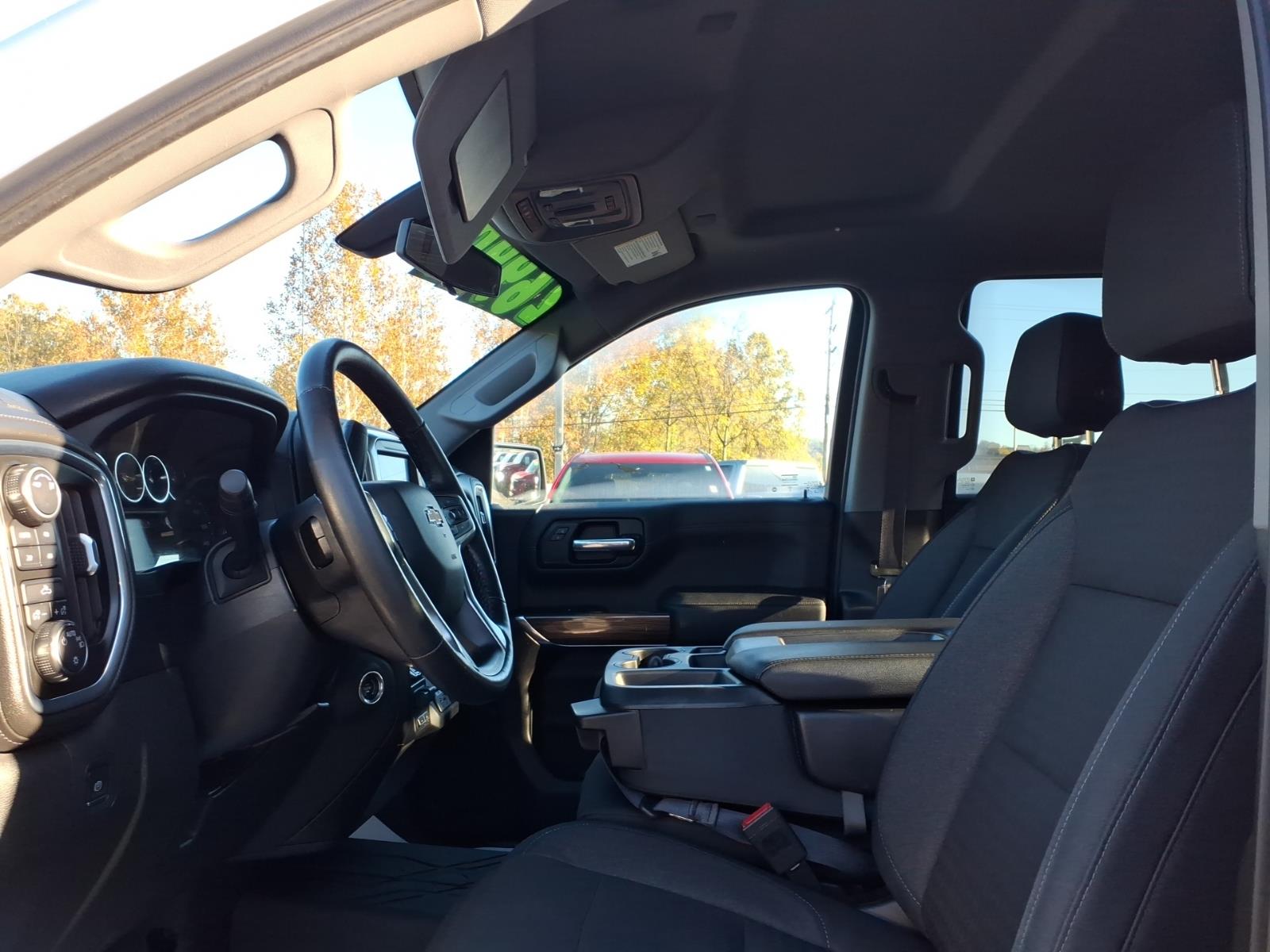 2019 Chevrolet Silverado 1500 photo 14 of 28